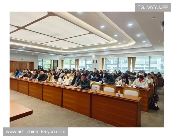 琑队如何建立青训导师的职业认证与继续教育机制，青训教练培训